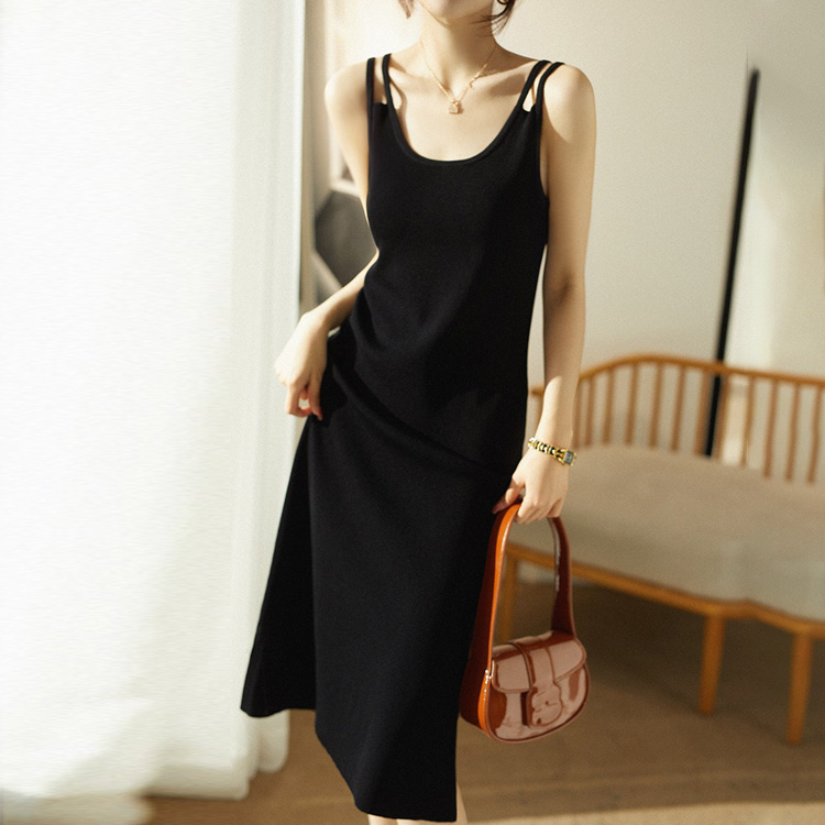 法式復古打底鏤空肩帶針織連衣裙