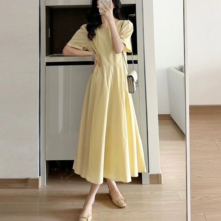 夏季鵝黃色方領顯瘦氣質連衣裙