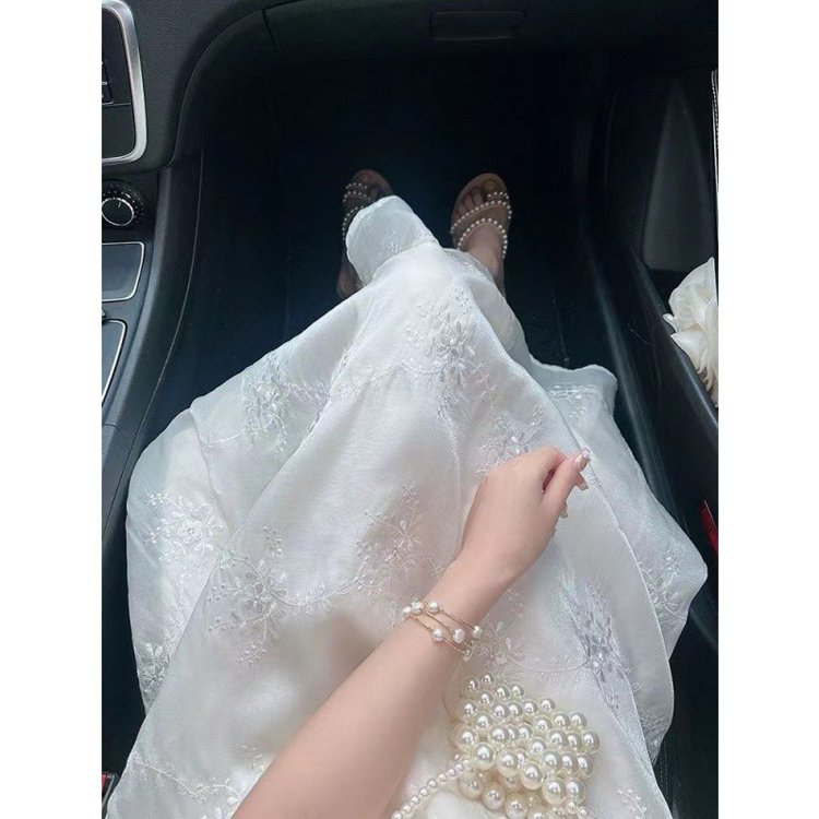 夏季精緻重工刺繡小飛袖連衣裙