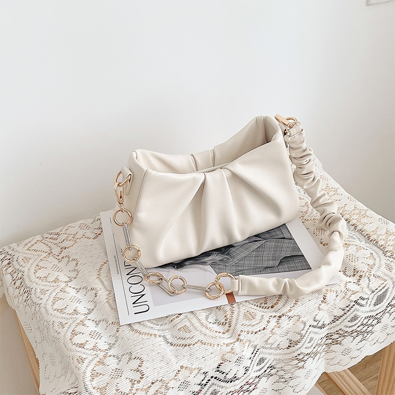 夏季簡約通勤雲朵包