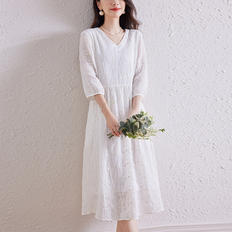 夏季刺繡肌理感清涼連衣裙