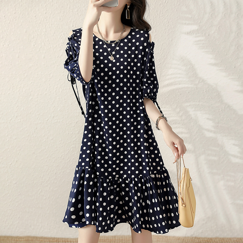夏季露肩波點休閒雪紡連衣裙