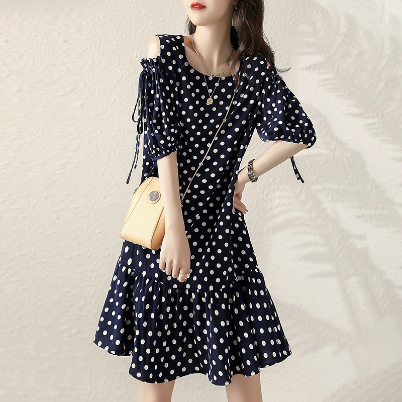 夏季露肩波點休閒雪紡連衣裙