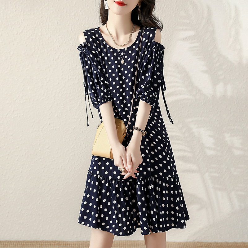 夏季露肩波點休閒雪紡連衣裙