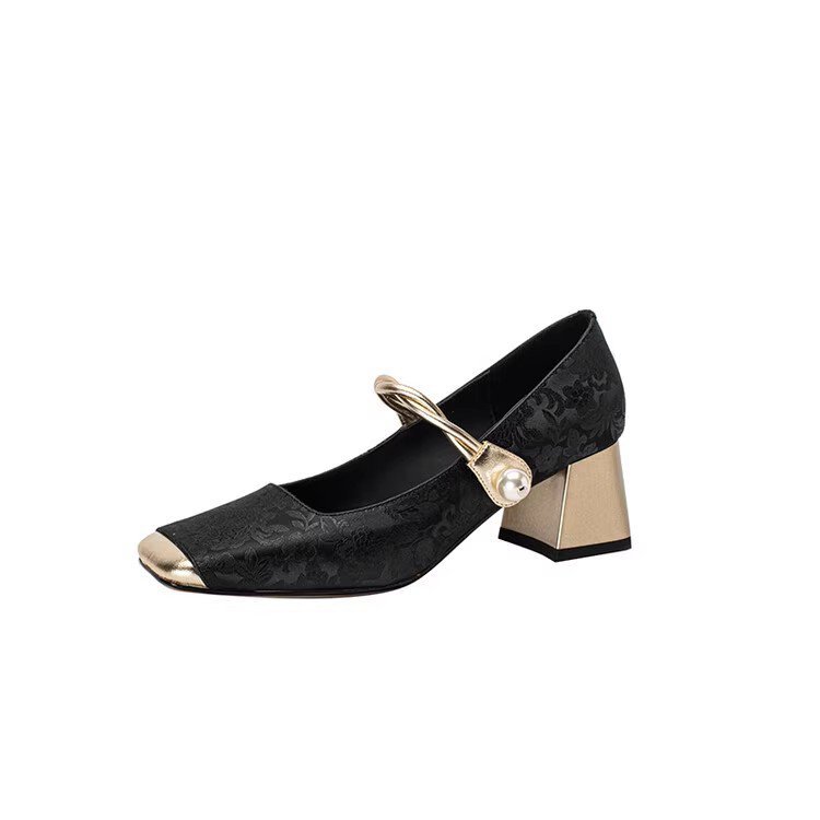 瑪麗珍復古方頭高跟鞋