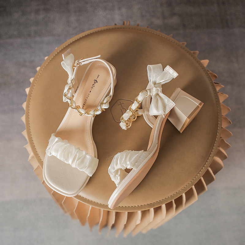 夏季甜美粗跟方頭瑪麗珍搭扣鞋