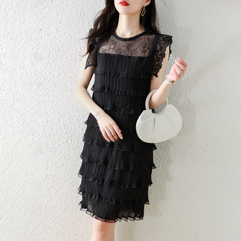 夏黑蕾絲直筒蛋糕連衣裙