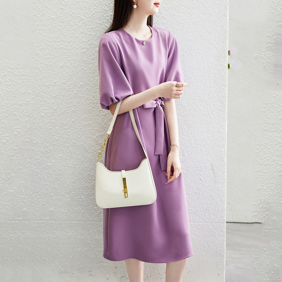 通勤圓領燈籠袖五分袖連身裙