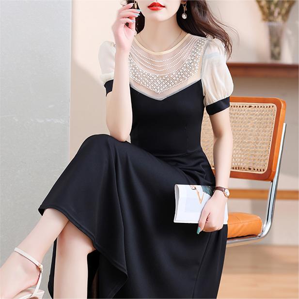 氣質撞色拼接圓領泡泡袖連身裙