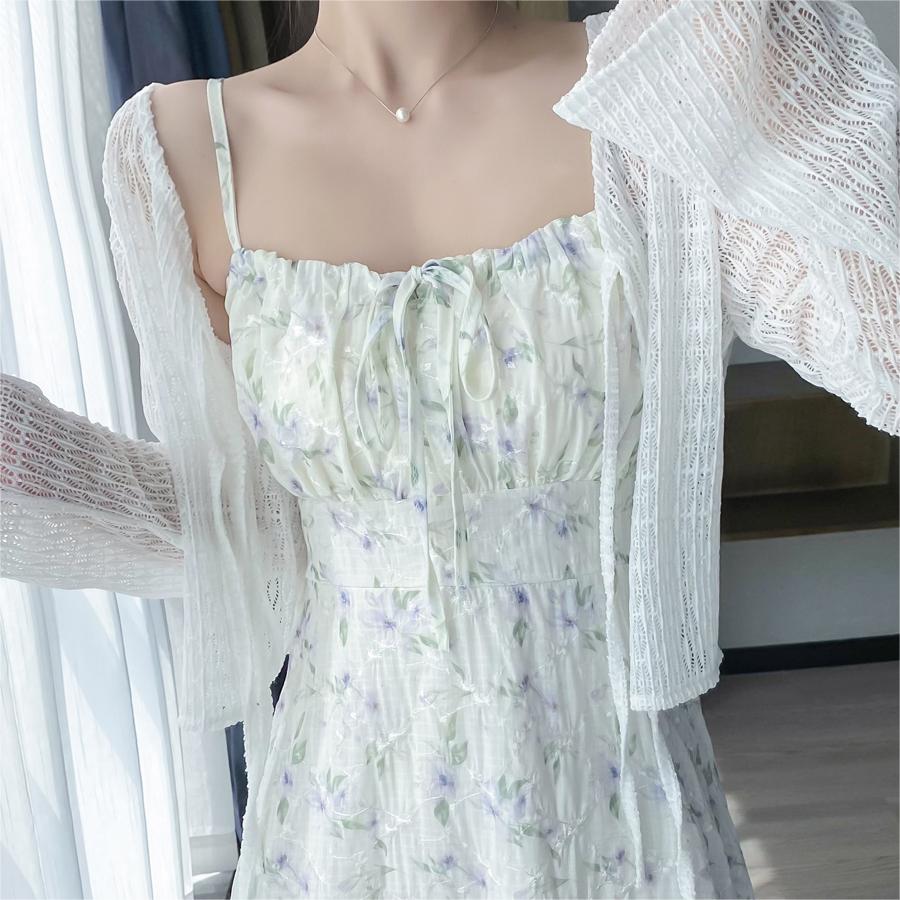 甜美碎花修身吊帶連身裙