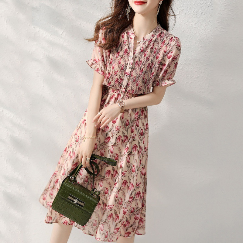 氣質壓褶碎花V領連身裙