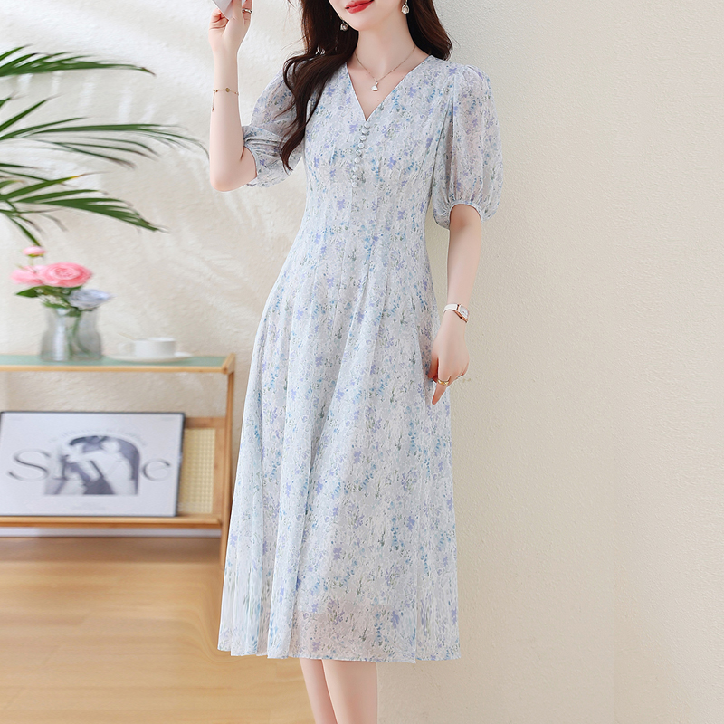 茶歇法式V領雪紡碎花連身裙