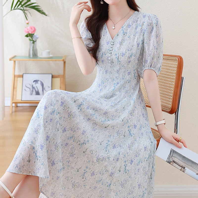 茶歇法式V領雪紡碎花連身裙
