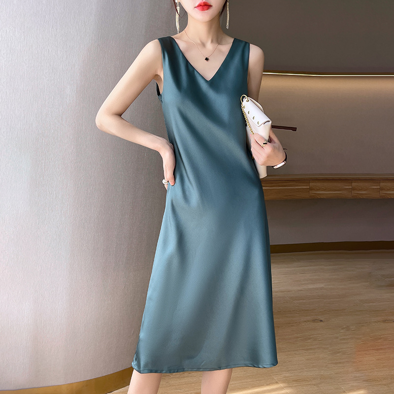 氣質V領純色寬肩無袖連身裙