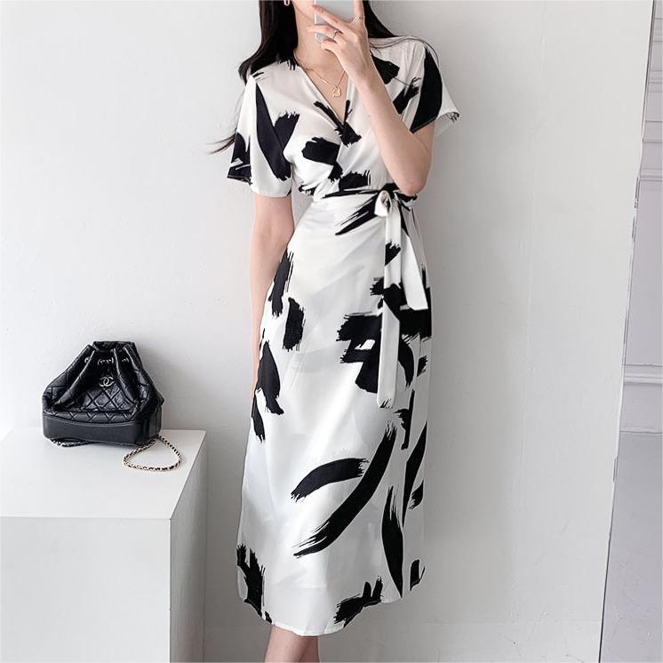 復古水墨畫繫帶收腰連身裙