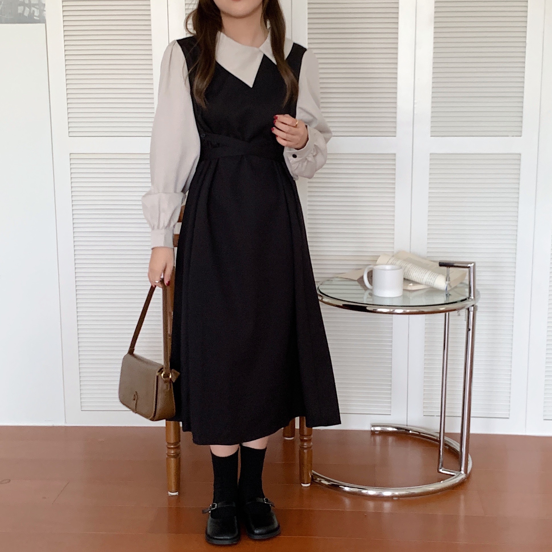 韓國chic撞色假兩件交叉繫帶收腰泡泡袖連身裙