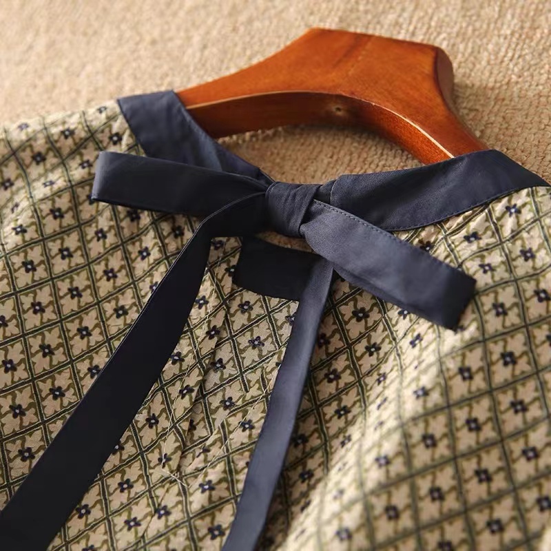 韓版赫本風菱形碎花圖案圓領連身裙