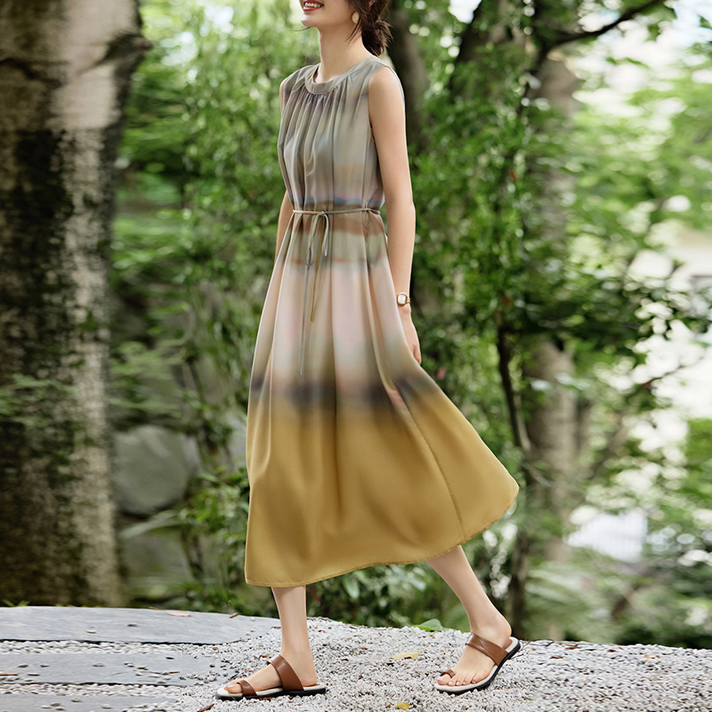 繫繩氣質露肩撞色印花無袖連身裙