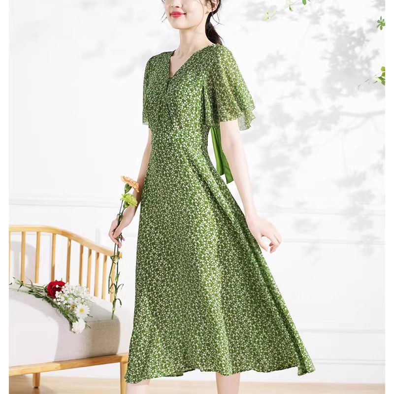 法式碎花V領泡泡袖連身裙