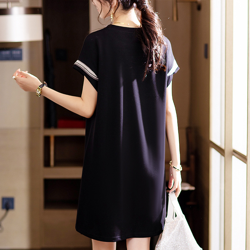 休閒落肩小飛袖圓領連身裙