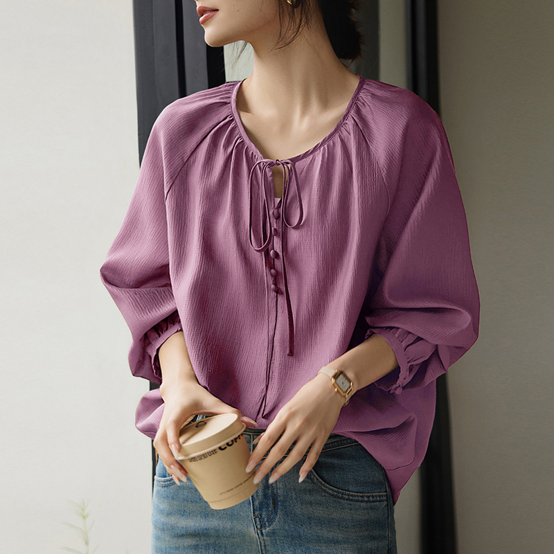 減齡法式純色圓領長袖襯衫