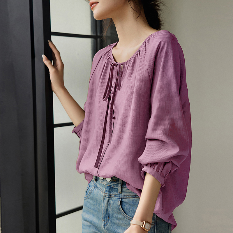 減齡法式純色圓領長袖襯衫