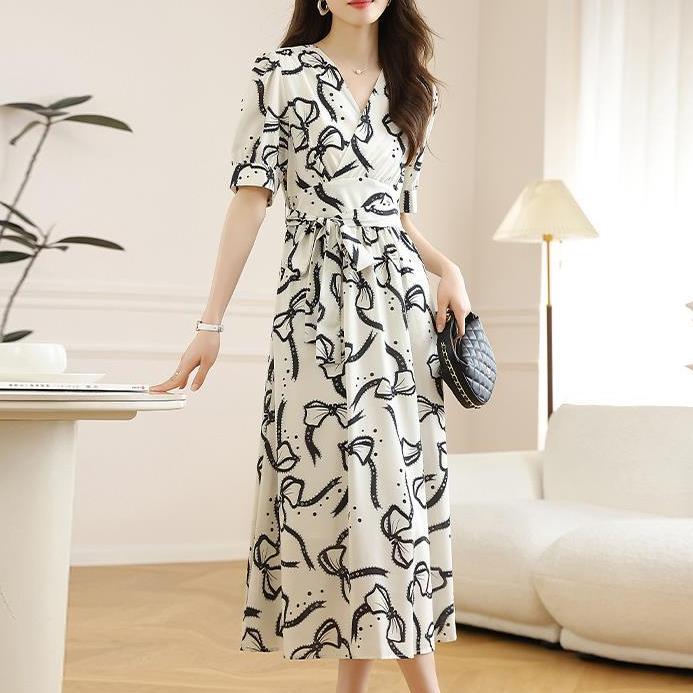 韓版溫柔蝴蝶結印花連身裙