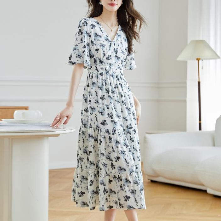 清新短袖V領雪紡碎花荷葉袖連身裙