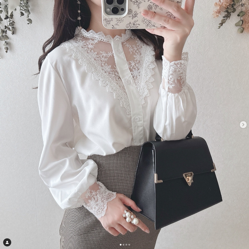 簡約蕾絲拼接V領長袖襯衫