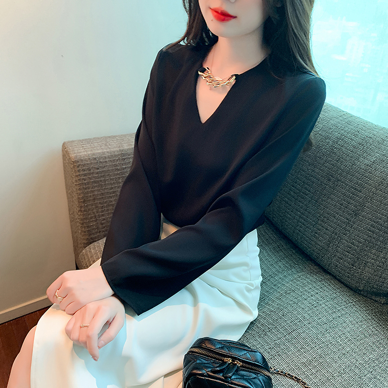 洋氣V領鏈雪紡長袖襯衫