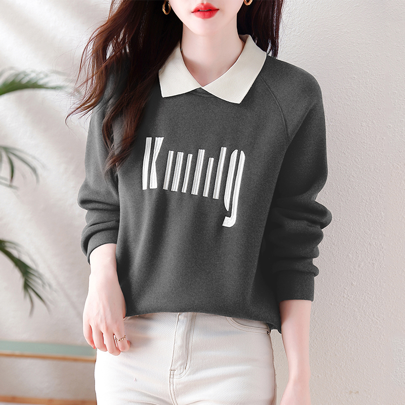 百搭印花翻領套頭衛衣