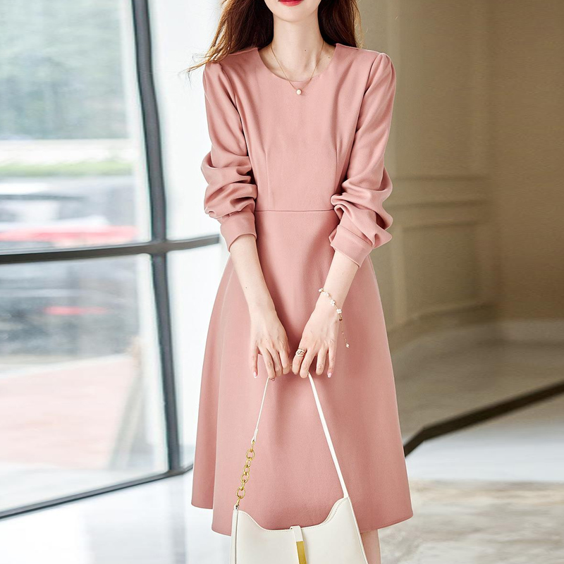 氣質圓領收腰長袖A字洋裝