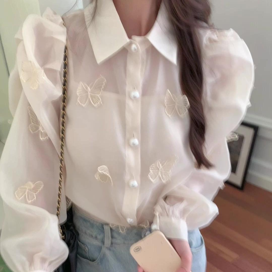 宮廷風純色蝴蝶燈籠袖襯衫