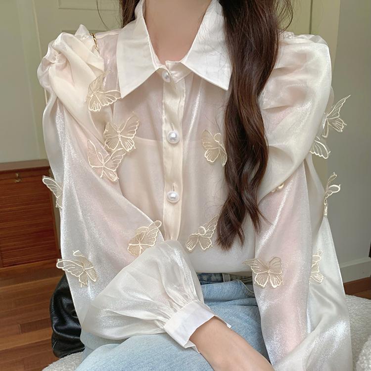 宮廷風純色蝴蝶燈籠袖襯衫