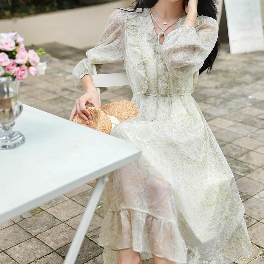 法式印花荷葉邊泡泡袖洋裝