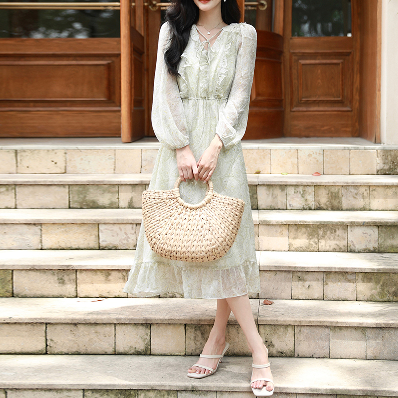 法式印花荷葉邊泡泡袖洋裝