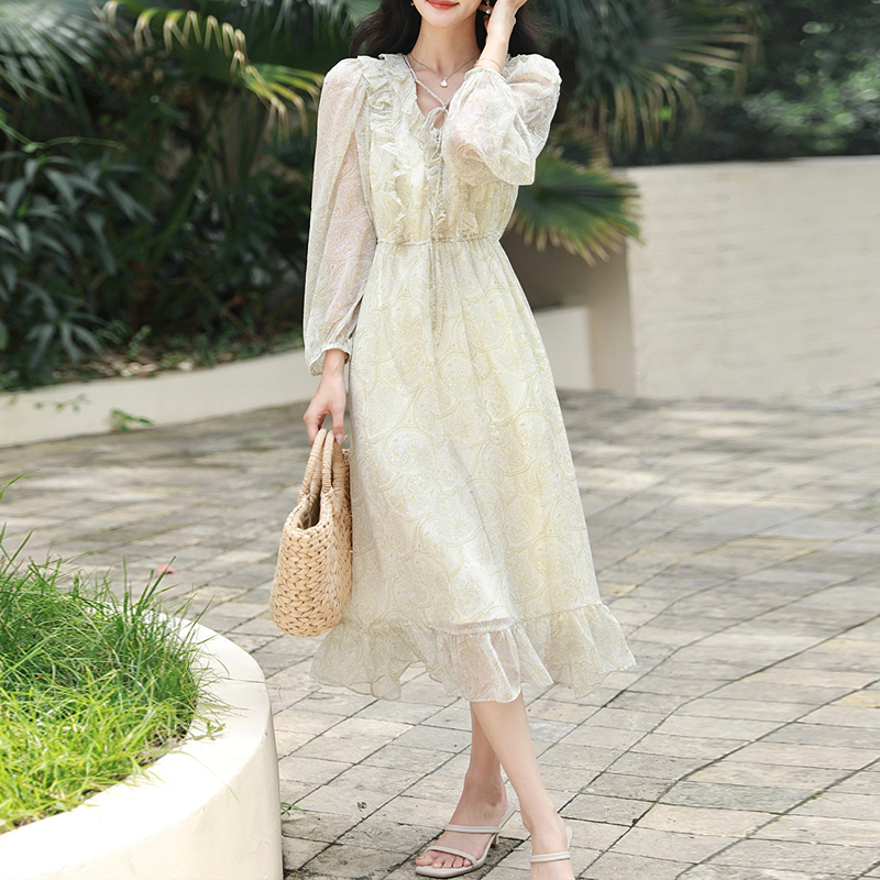 法式印花荷葉邊泡泡袖洋裝