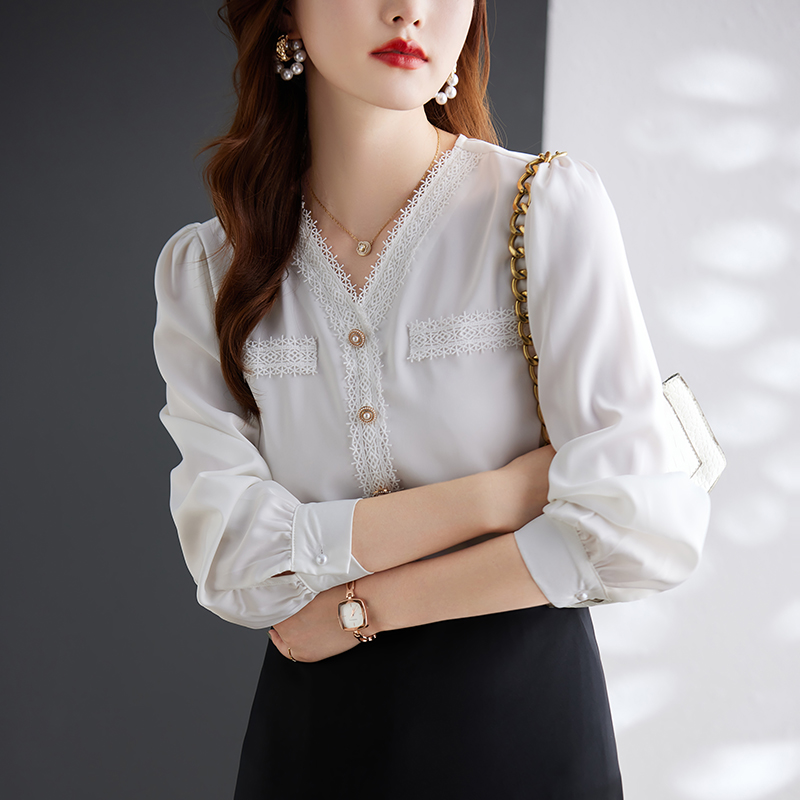 甜美純色V領長袖襯衫