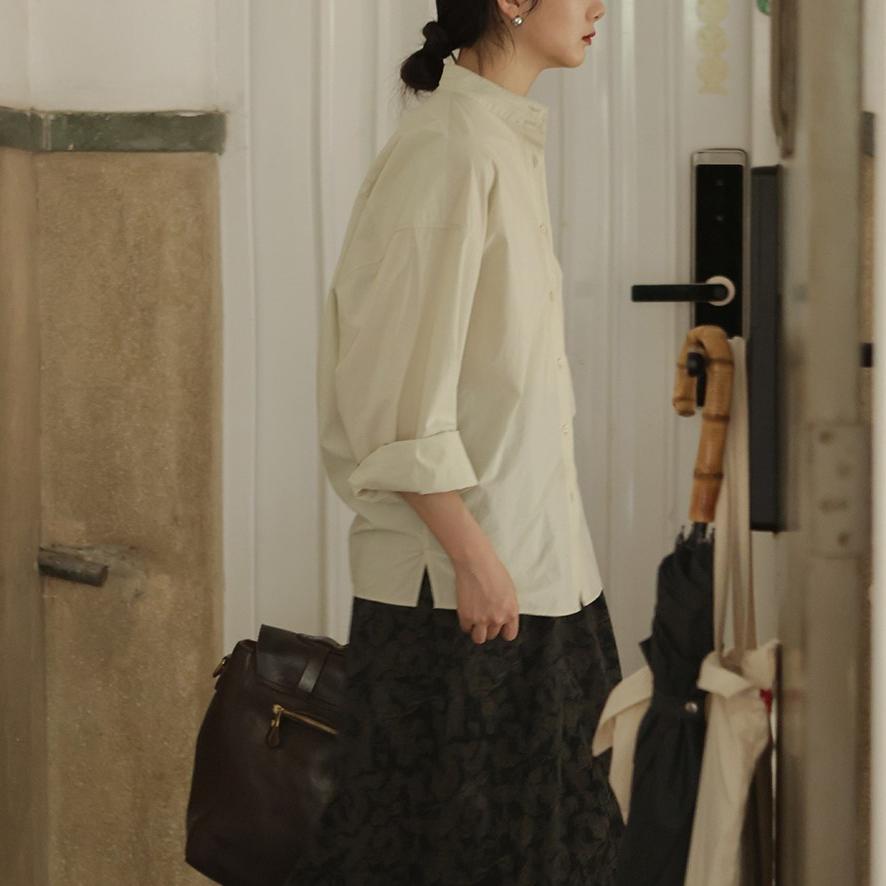 簡約純色長袖立領襯衫