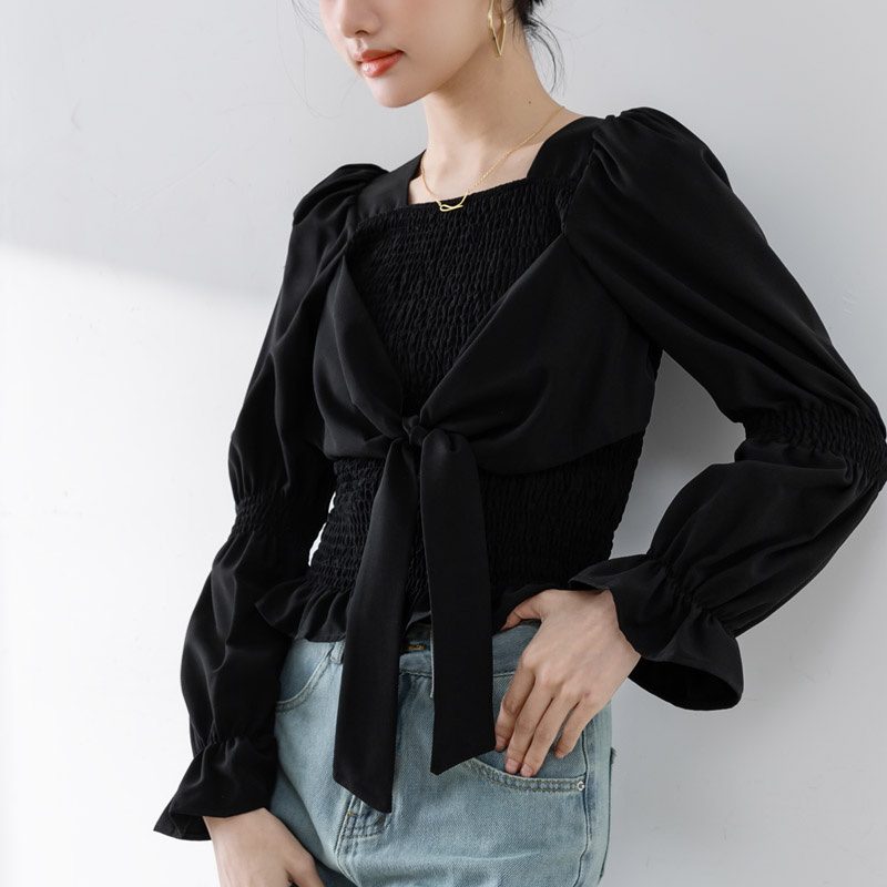 法式方領泡泡袖蝴蝶結襯衫