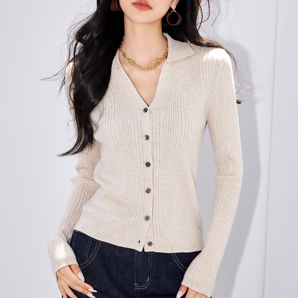 法式針織修身薄內搭V領打底衫