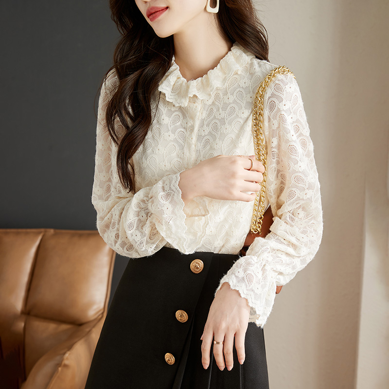 復古別緻蕾絲喇叭袖襯衫