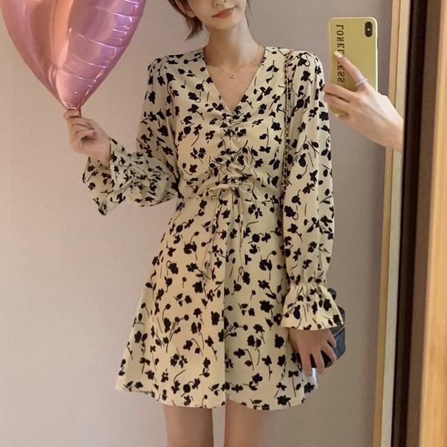 韓版抽繩碎花V領長袖連身裙