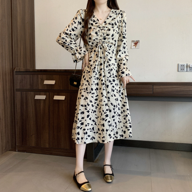 韓版抽繩碎花V領長袖連身裙
