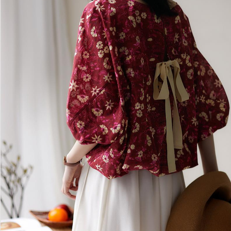 休閑碎花蝙蝠袖後蝴蝶結襯衫