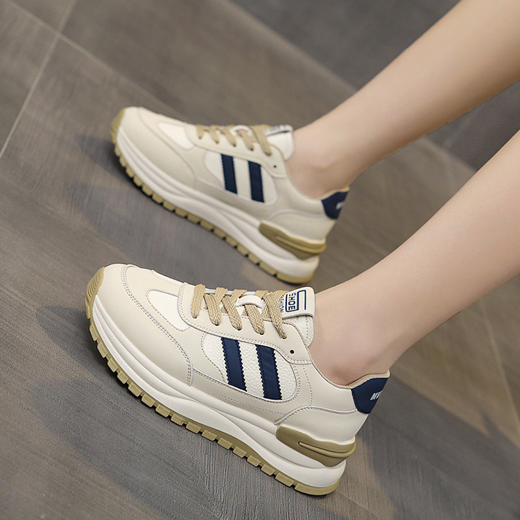 輕量休閒厚底真皮阿甘鞋