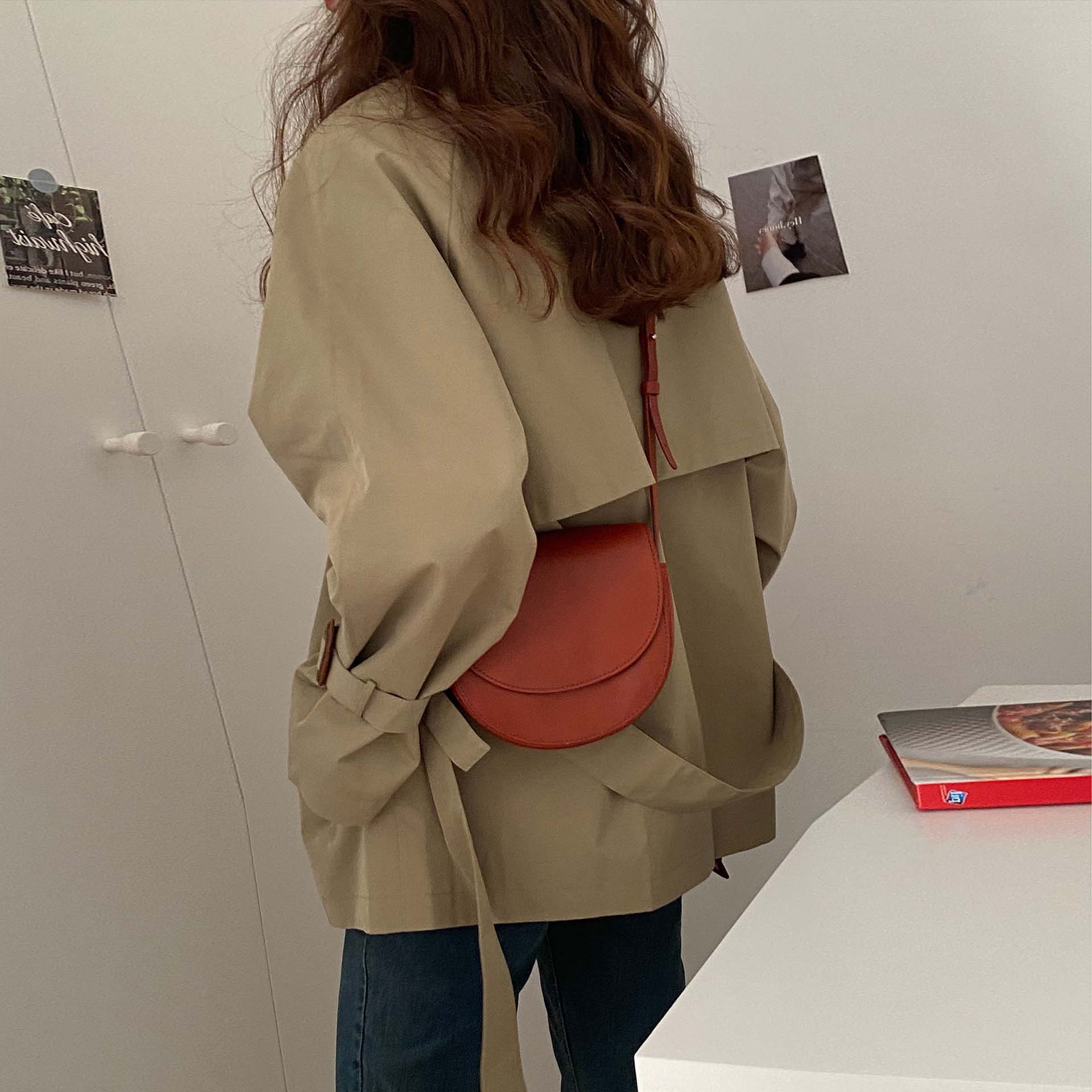 英倫風雙斜紋不易皺短風衣