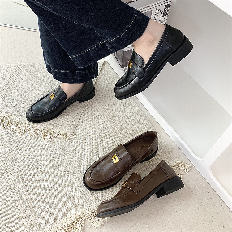 英倫風復古圓頭粗跟樂福鞋