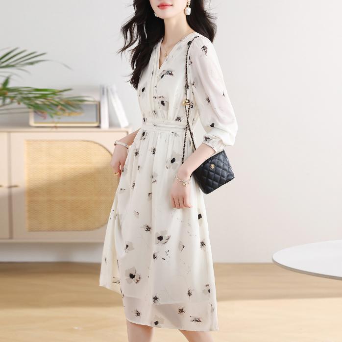 氣質碎花V領長袖連身裙