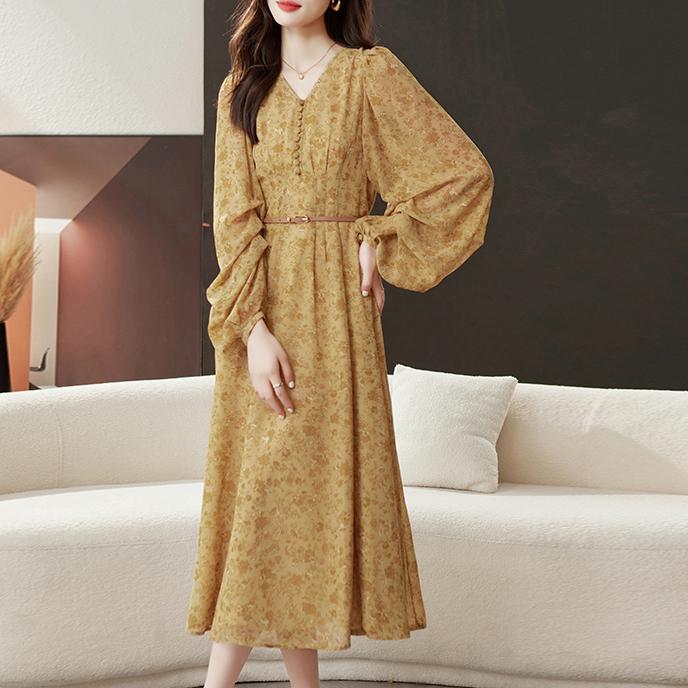 休閑碎花V領燈籠袖連身裙(送腰帶）